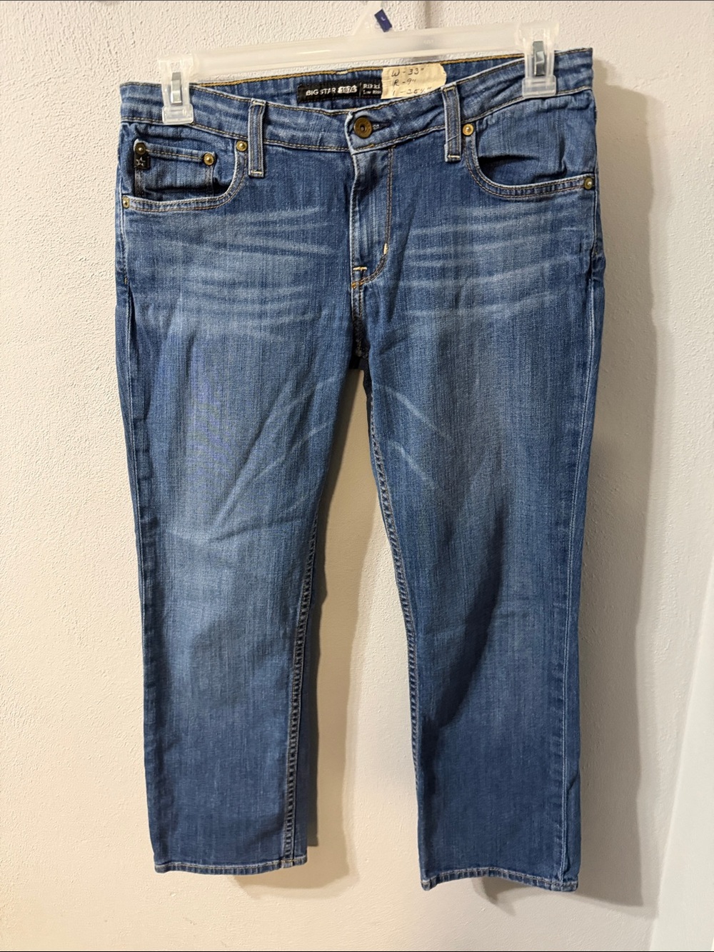 Big Star Women's Cropped Blue Jeans